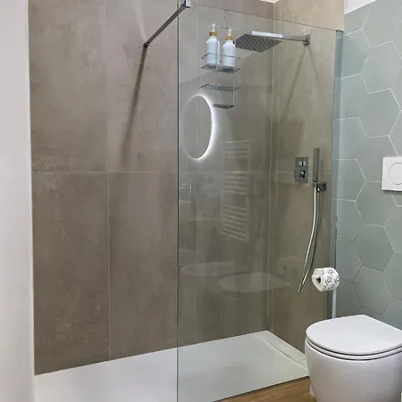 La Maison - A 200m Dal Porto Apartment